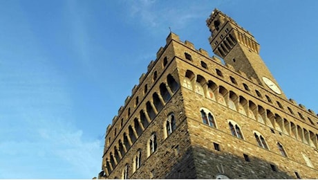 FdI: “Intitoliamo una rotonda al filosofo Giovanni Gentile”. Polemica a Firenze: “Atto eversivo”