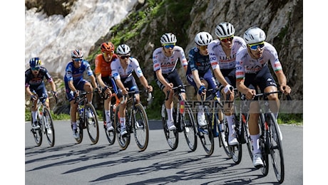Il dominio UAE Team Emirates alla 4^ tappa al Tour de France