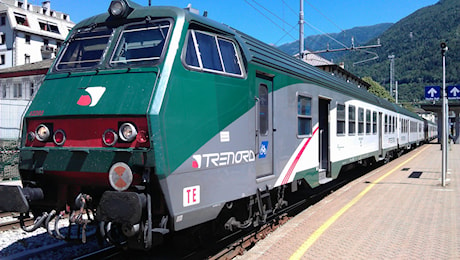 Milano: ritardi circolazione treni per guasto a infrastruttura a Certosa