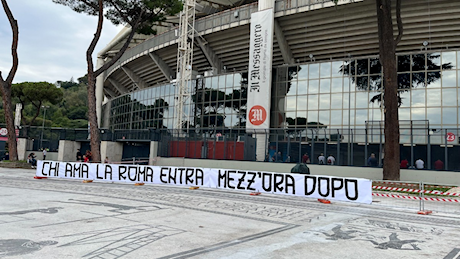 Roma - Udinese: le formazioni ufficiali. Protesta dei tifosi giallorossi