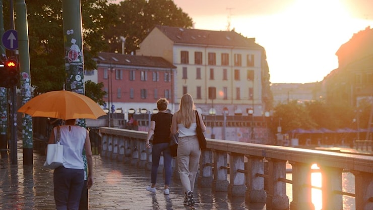 Il meteo di sabato 10 maggio: queekend più soleggiato e caldo (ma con temporali improvvisi). «Temperature sopra i 20°C» - Corriere della Sera Il meteo di sabato 10 maggio: queekend più soleggiato e caldo (ma con temporali improvvisi). «Temperature sopra i 20°C» - Corriere della Sera