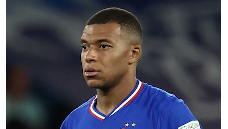 Mbappé e i sospetti di violenza sessuale in Svezia, parla una modella che era alla festa a Stoccolma