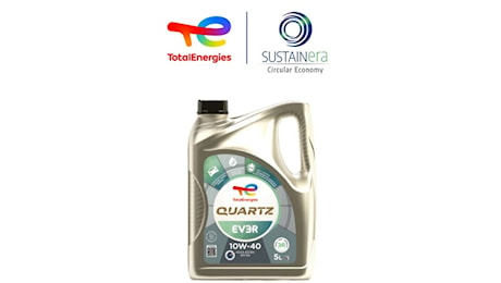 Stellantis introduce nella sua gamma SUSTAINera Recycle il primo lubrificante motore sostenibile