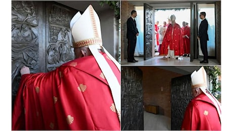 Giubileo 2025, Papa Francesco apre Porta Santa nel carcere di Rebibbia. FOTO