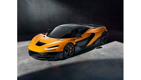 McLaren W1, quasi 1.300 CV e tecnologia da Formula 1 per la nuova supercar