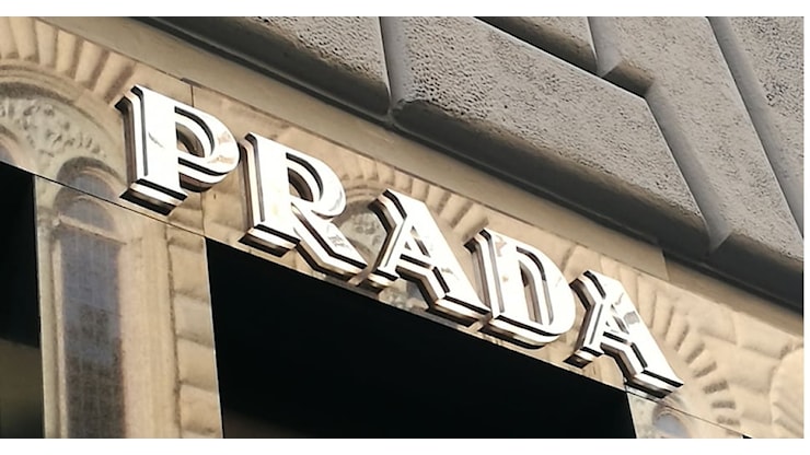 A Hong Kong Prada festeggia l'acquisizione di Versace - Il Sole 24 ORE A Hong Kong Prada festeggia l'acquisizione di Versace - Il Sole 24 ORE