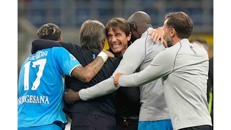 Conte super, l’ex Napoli lo incorona: “Con lui sai cosa fare”