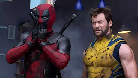 «Deadpool& Wolverine»: gli eccessi del supereroe campione di parolacce (Voto: 6,5)