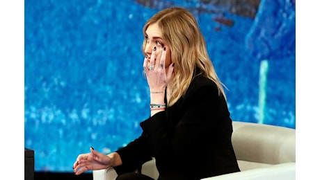 “Travolta”: fulmine a ciel sereno per Chiara Ferragni, l’annuncio è di poco fa