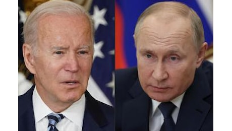 Biden e la gaffe Putin-Zelensky, la Russia ride - Video