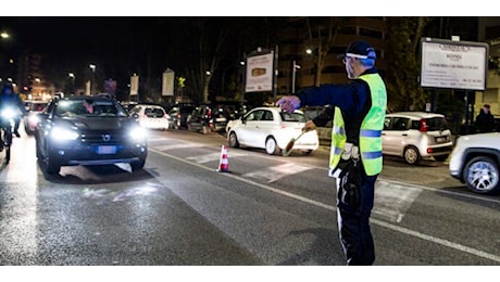 Multe stradali 2025: tutti gli aumenti e le nuove sanzioni, eccesso di velocità fino a 880 euro