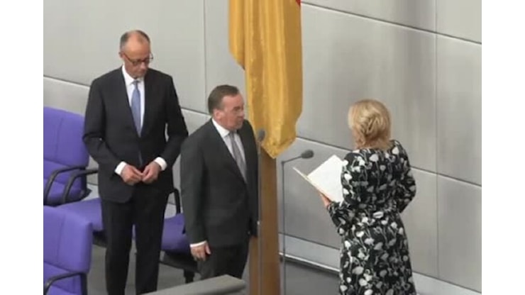 Pedicini (Cosmo Italiano-Wdr): per Merz partenza da anatra zoppa - Tiscali Notizie Pedicini (Cosmo Italiano-Wdr): per Merz partenza da anatra zoppa - Tiscali Notizie