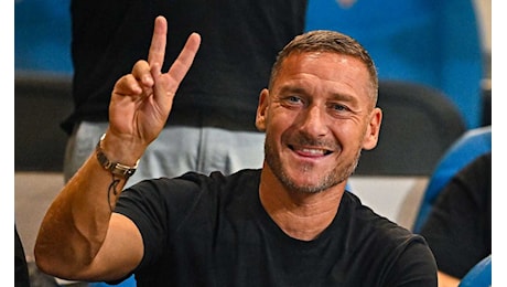 Repubblica - Como, contatto con Francesco Totti: i dettagli