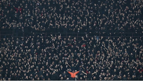 Perché i tifosi del Milan non tifano e non ci sono striscioni a San Siro? Ultras in silenzio contro l'Udinese