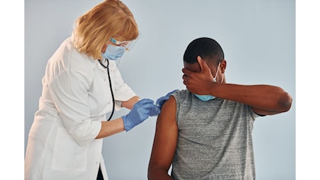 Influenza 2024-2025, sono 8 i vaccini autorizzati: ecco quali