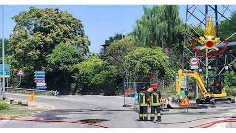 Fuga di gas a Pavia, treni cancellati o in ritardo di 2 ore per Milano e Genova, Trenitalia: “Chi può riprogrammi il viaggio”