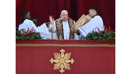 Papa Francesco: Tacciano le armi in Ucraina, si apra la porta al negoziato