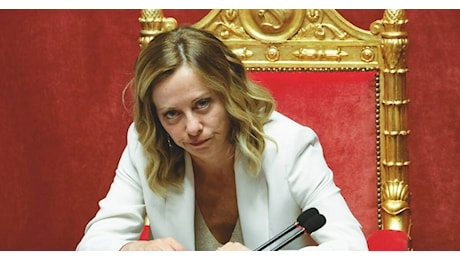 Consulta, Meloni in chat FdI: “Mollerò per pochi infami”