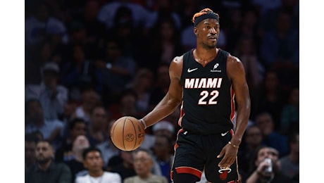 NBA, i Miami Heat sospendono Jimmy Butler per sette partite per condotta dannosa: trade in vista