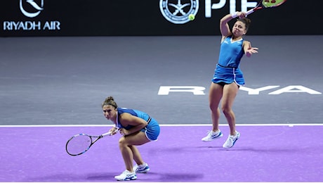 Tennis, Wta Finals: Errani e Paolini vanno ko, tutto rimandato all'ultima sfida