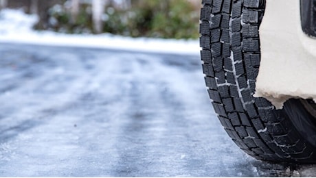 Obbligo gomme invernali: scatta il cambio dal 15 novembre