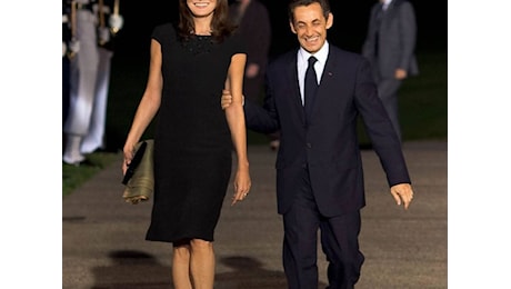 Carla Bruni a rischio rinvio a giudizio per l'inchiesta su Sarkozy