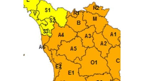 Maltempo, domani allerta arancione su quasi tutta la Toscana. Scuole chiuse a Livorno e Grosseto