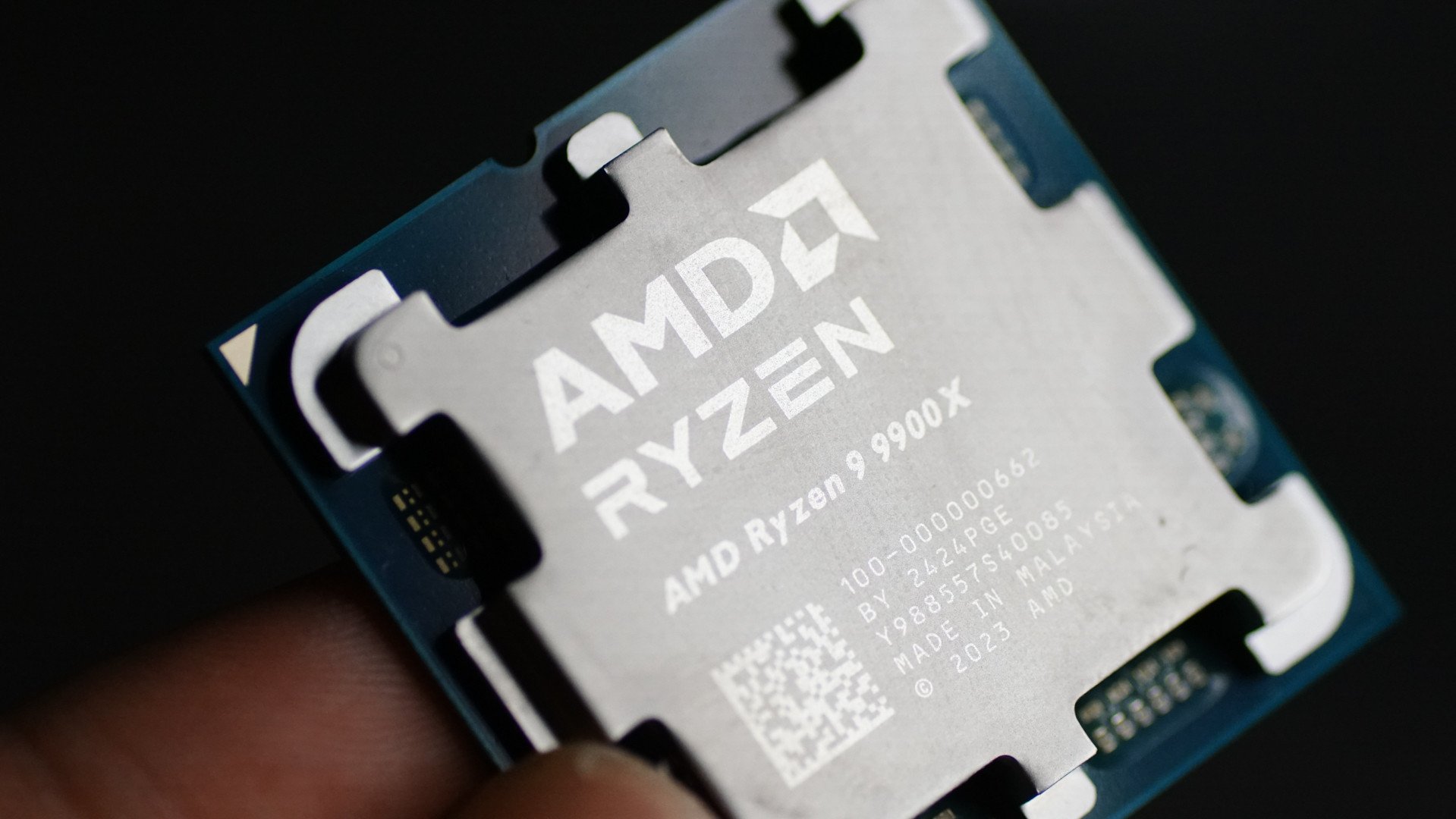 AMD Pronta A Lanciare Il Ryzen 7 9800X3D Con Architettura Zen 5 E ...