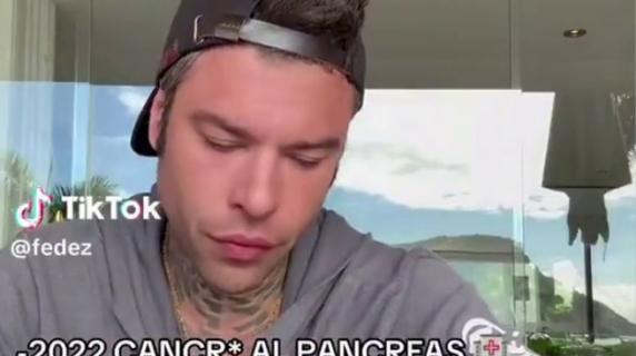 Fedez inizia il 2025 con un impatto: le sue previsioni e riflessioni personali