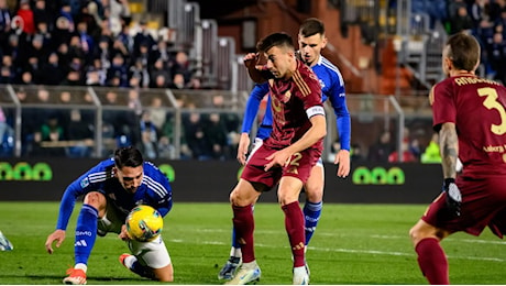 Como-Roma 2-0, gol di Gabrielloni e Paz nel recupero. Giallorossi deludenti, non basta super Svilar