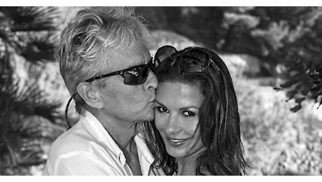 Michael Douglas compie 80 anni, l'originale regalo di Catherine Zeta-Jones