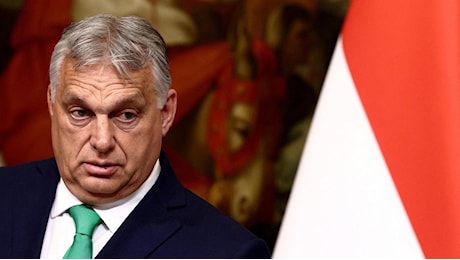Lo schiaffo di Orban a Meloni: si oppone alla dichiarazione Ue che condanna la censura dei media stranieri in Russia