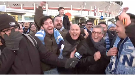 Torino Napoli 0-1, tifosi su di giri: guardate la reazione dei napoletani allo stadio! | VIDEO