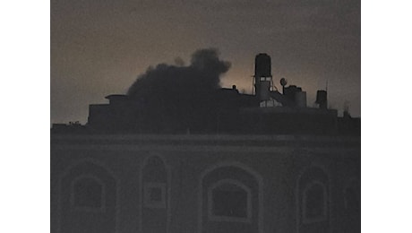 Genocidio israelo-statunitense a Gaza. 556° giorno. 28° dalla fine unilaterale del cessate il fuoco. Uccisa l’artista gazawi Dina Zu’rub. Sfollamenti forzati da Khan Yunis