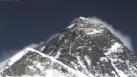 Dopo un secolo l'Everest restituisce i resti del pioniere Irvine