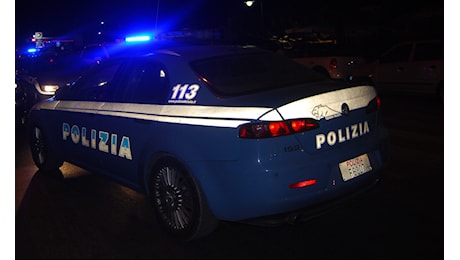 Inseguimento ad alta velocità tra Lecce e Brindisi: Audi RS3 si schianta contro un muro e i fuggitivi spariscono nel nulla