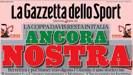 Le aperture dei quotidiani italiani e stranieri di oggi, lunedì 25 novembre