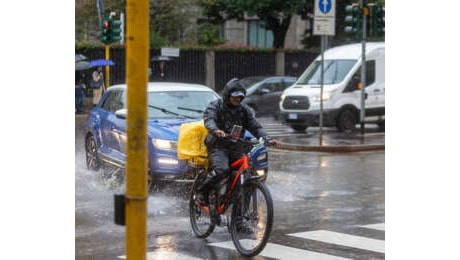 Temporali e fiumi a rischio esondazione: scatta l'allerta arancione a Milano