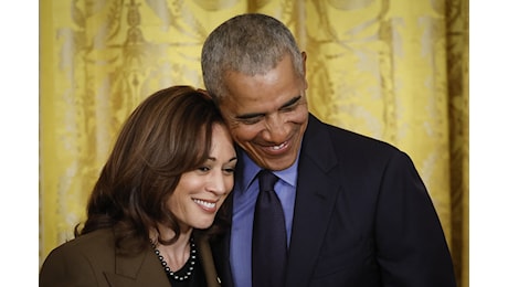 Il cerchio si chiude. Barack e Michelle Obama sostengono Kamala Harris. Orgogliosi di te. Sarà storico