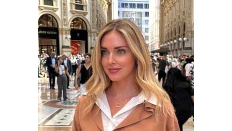 Chiara Ferragni passa alle retrovie: non è più a capo di Fenice srl