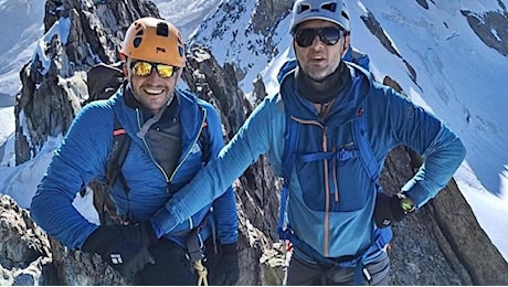 Trovati morti gli alpinisti dispersi. I soccorritori: insieme fino all’ultimo