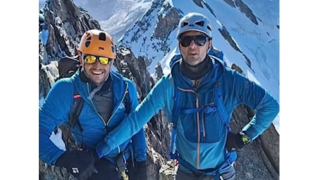 Dispersi sul Gran Sasso, continuano le ricerche dei due alpinisti. Preoccupa il rischio valanghe