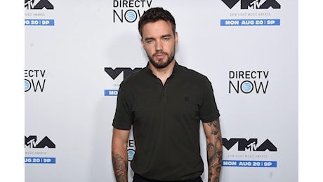 Liam Payne scaricato dalla casa discografica, il retroscena sulla carriera del cantante prima della morte