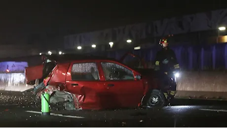 INCIDENTE Brescia: 24enne scende dall’auto dopo incidente, muore travolta da camion