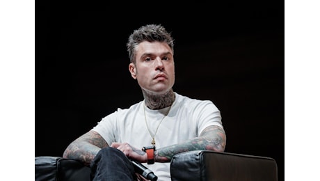 Inchiesta ultrà, Fedez e la rissa in discoteca con Cristian Iovino. Le parole del cantante secondo un buttafuori: «Lo ammazzo, io sono di Rozzano»