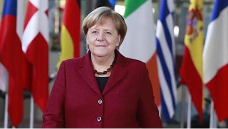 Le memorie di Merkel: «Ecco perché frenai l'ingresso dell'Ucraina nell'Alleanza atlantica»