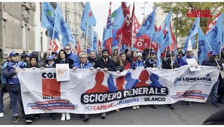 Sciopero generale 29 novembre, il corteo di Cgil e Uil a Milano