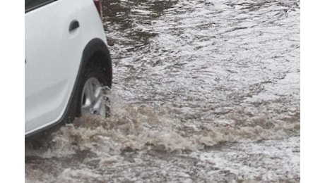 Previsioni meteo Roma e Lazio 8 ottobre: allerta maltempo con piogge e temporali