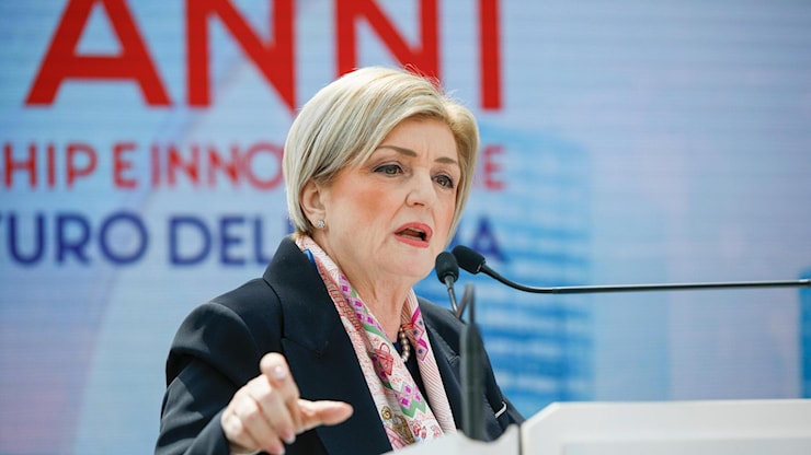 Inchiesta sulla laurea di Calderone, la ministra: “Nessun reato, pronta a controdenuncia” - la Repubblica Inchiesta sulla laurea di Calderone, la ministra: “Nessun reato, pronta a controdenuncia” - la Repubblica