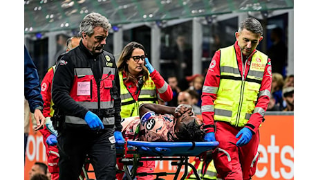 Torino in apprensione per Duvan Zapata: per l'attaccante si teme un lungo stop